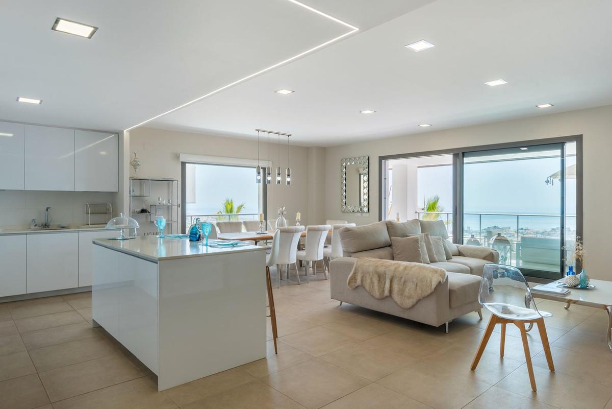 Apartment Middle Floor in Benalmadena