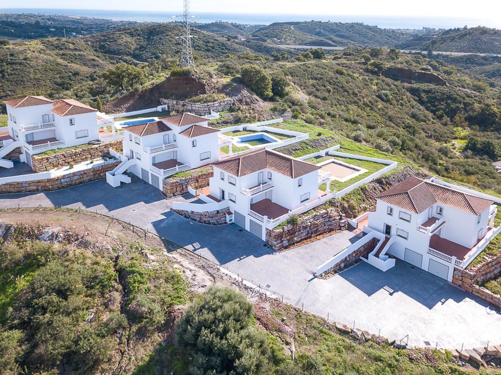 Villa Detached in Estepona