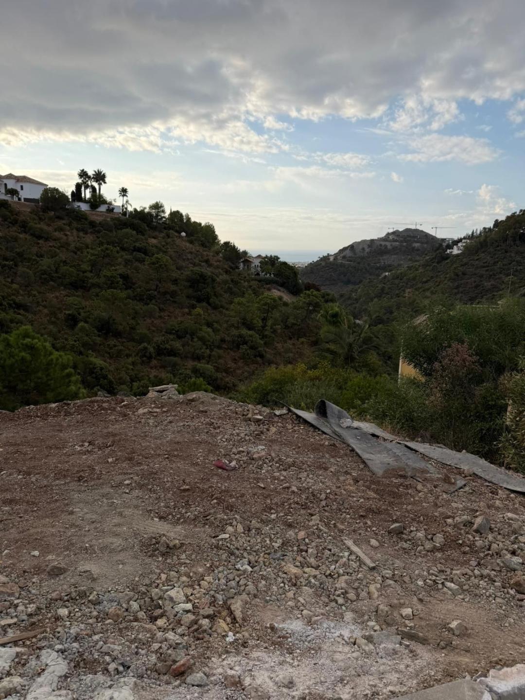 Plot Residential in El Madroñal