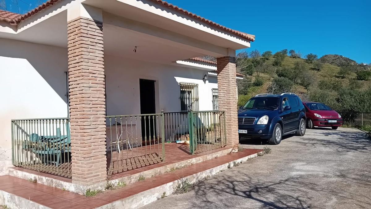 Villa Finca in C&aacute;rtama