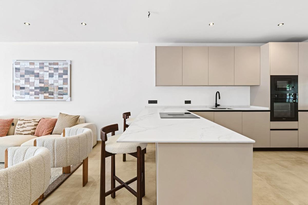 Apartment Ground Floor in Nueva Andaluc&iacute;a