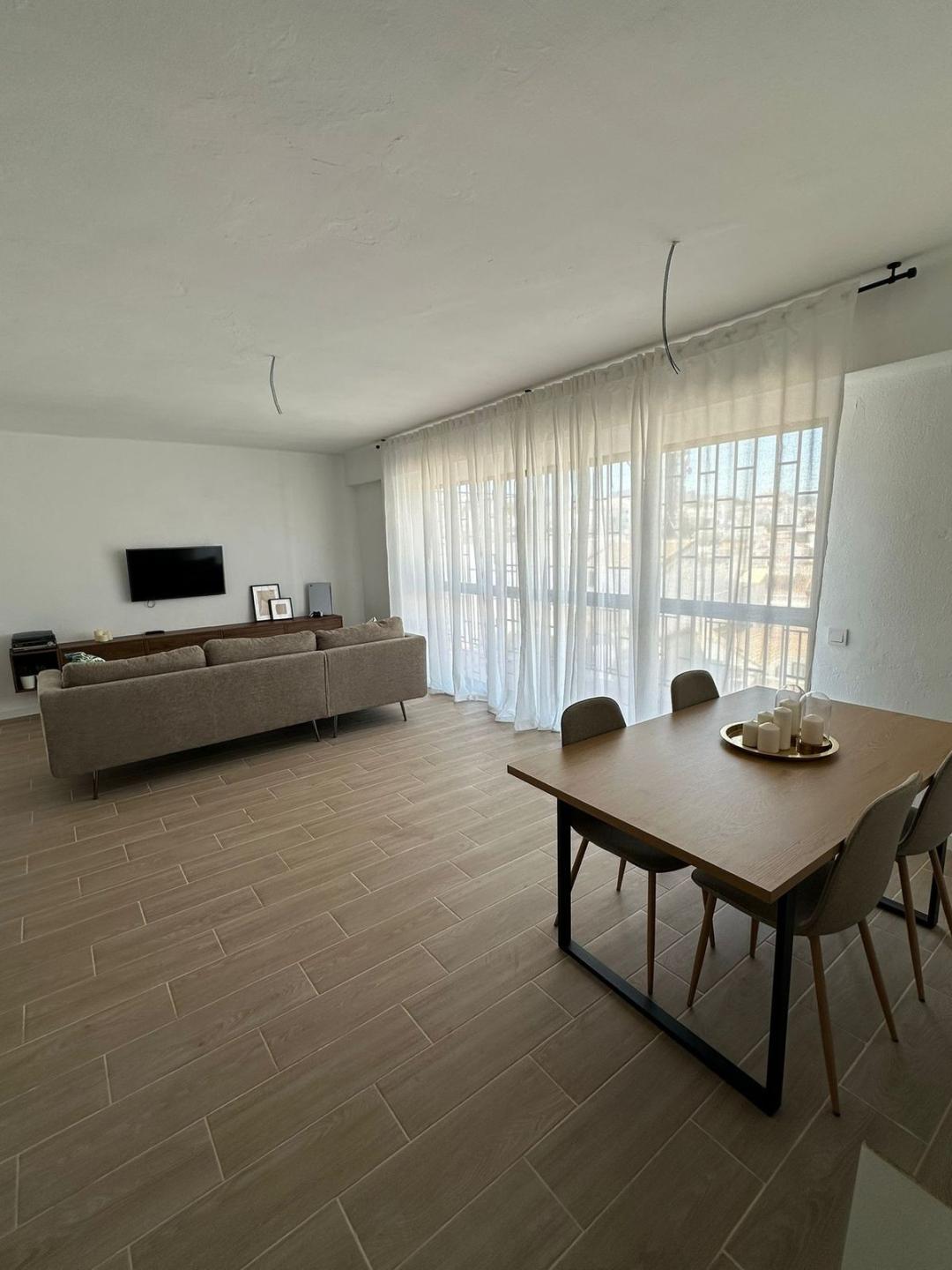 Apartment Penthouse in Alhaurín el Grande