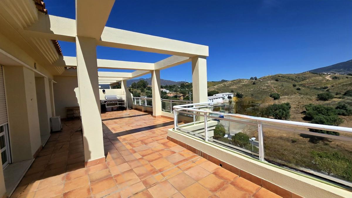 Apartment Penthouse in La Cala Hills