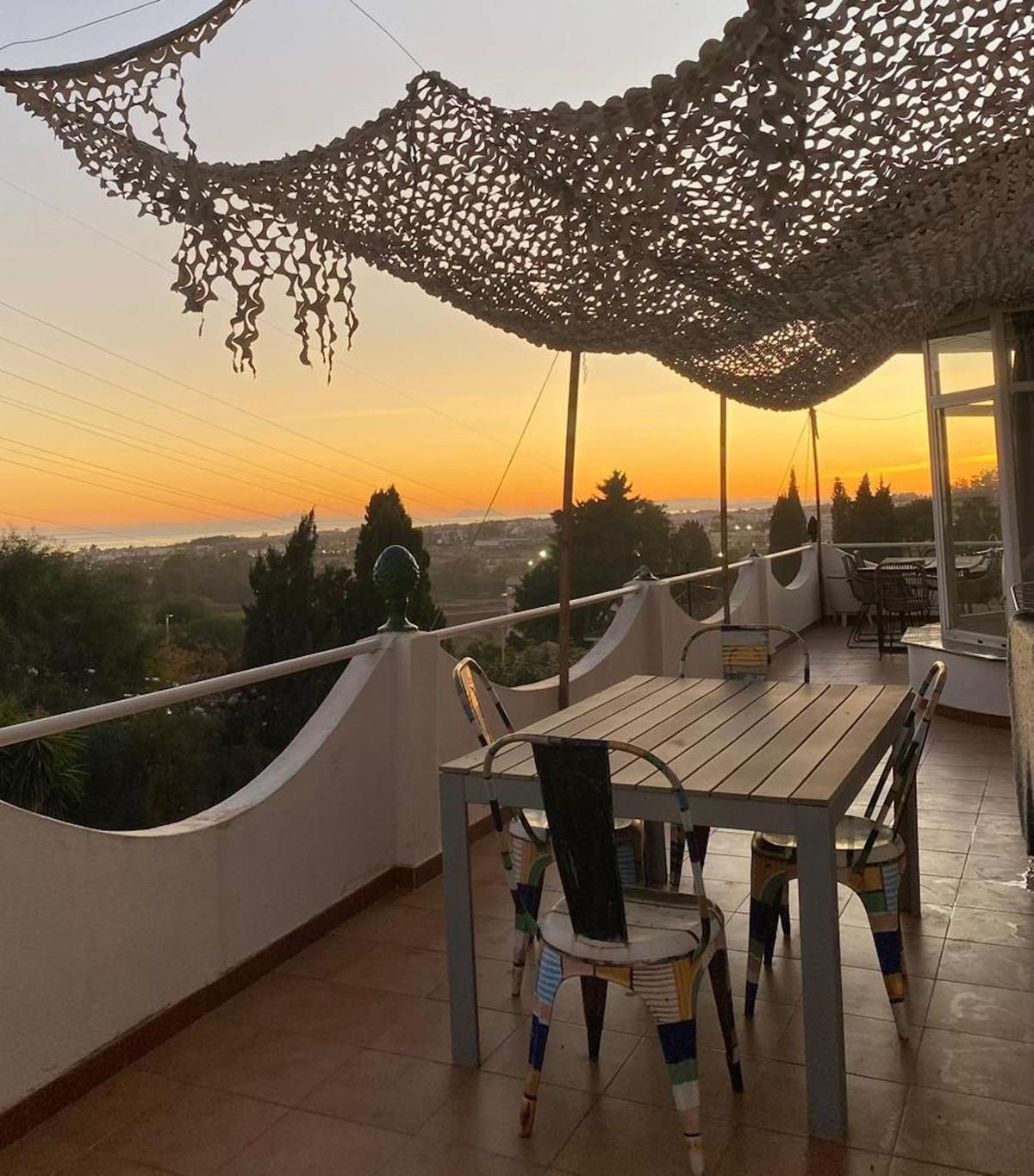 Villa Detached in Nueva Andaluc&iacute;a
