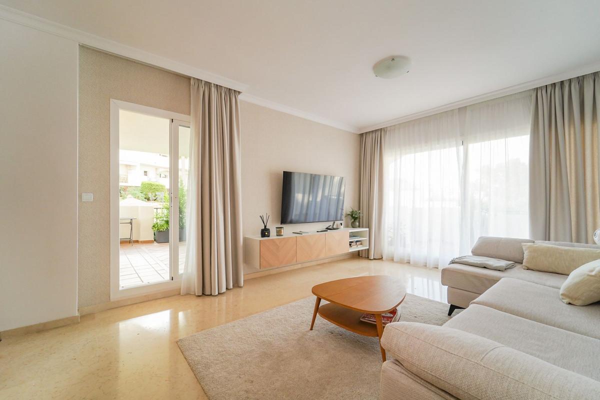 Apartment Ground Floor in Elviria