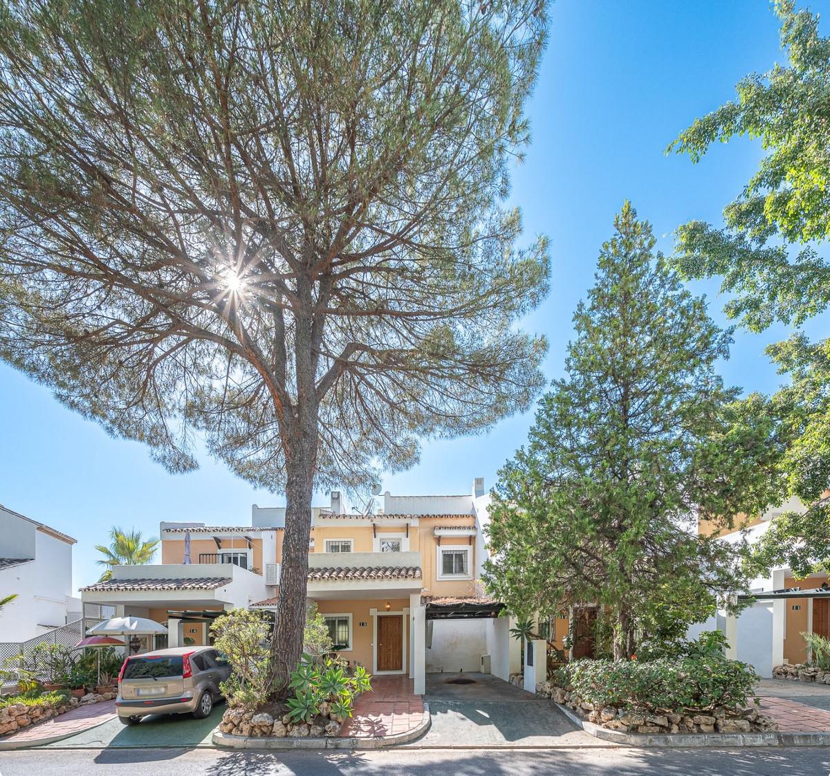 Townhouse Terraced in Benahavís