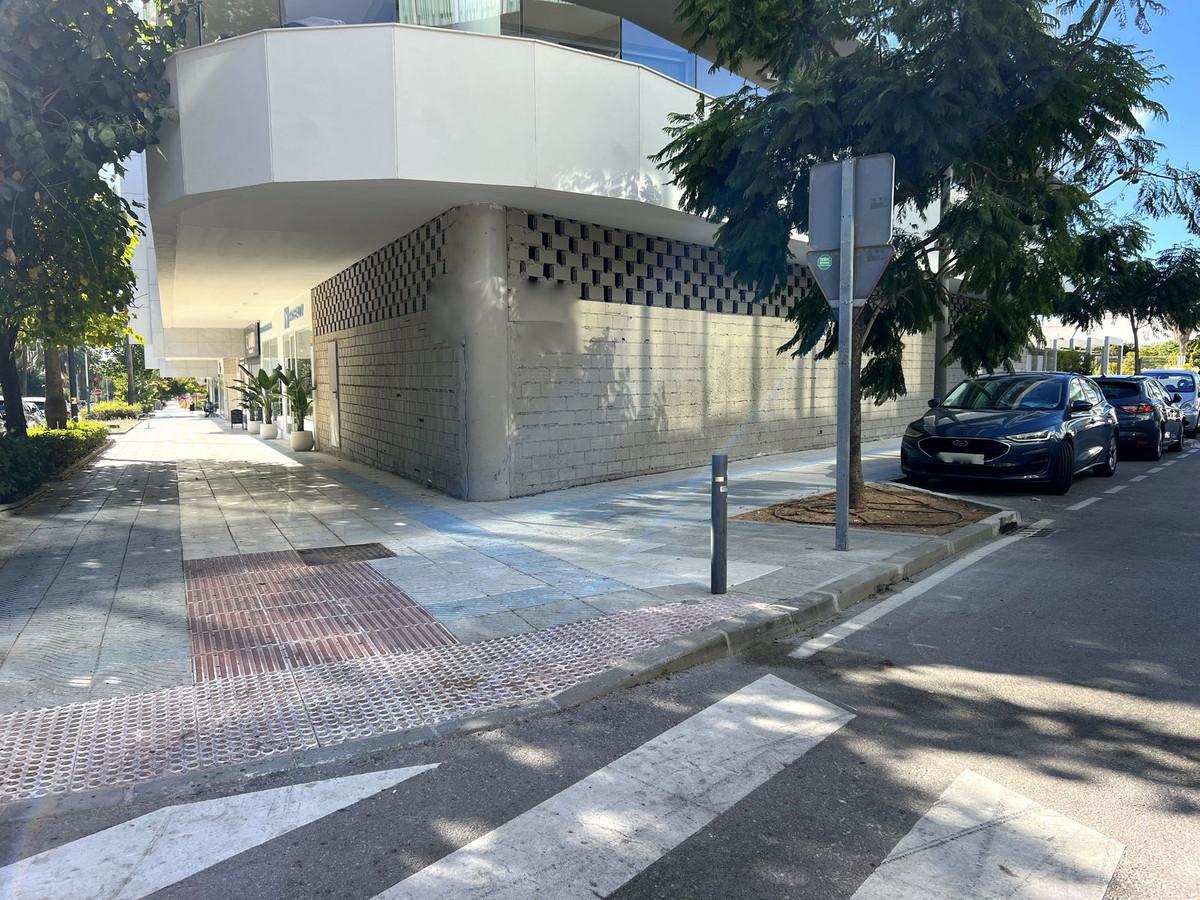 Commercial Commercial Premises in San Pedro de Alcántara