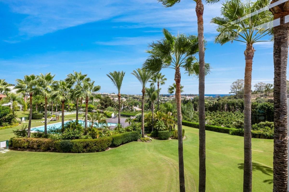 Apartment Penthouse Duplex in Estepona