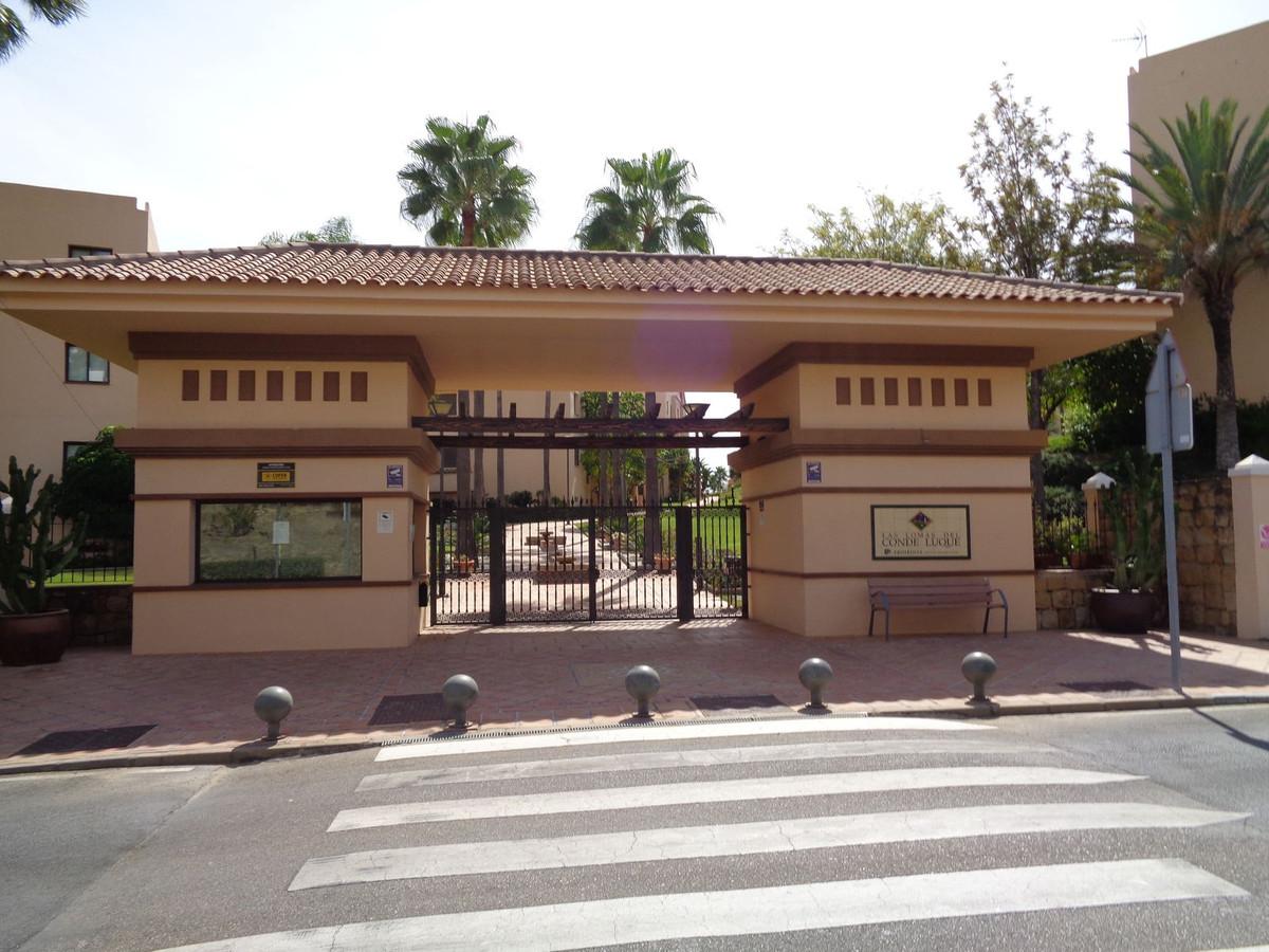 Apartment Middle Floor in Benahav&iacute;s