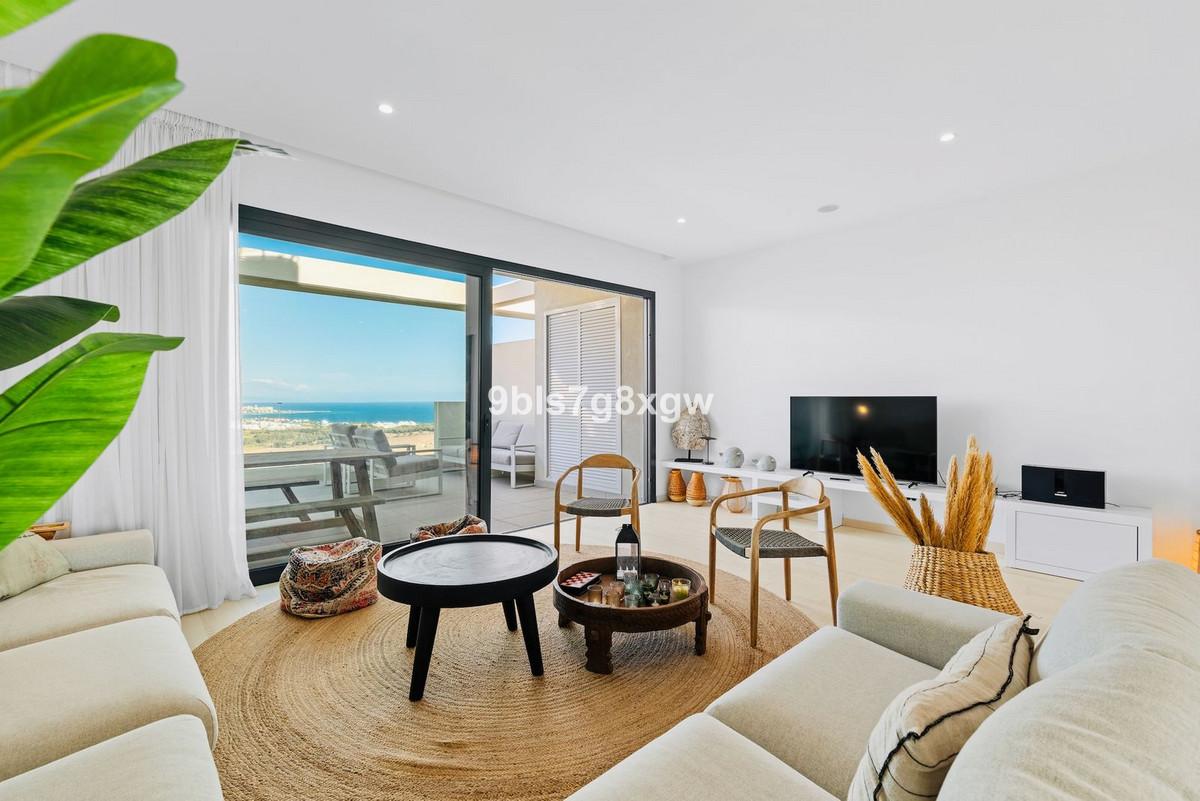 Apartment Middle Floor in Casares Playa