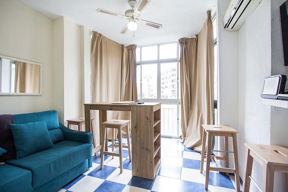 Studio Middle Floor in Torremolinos