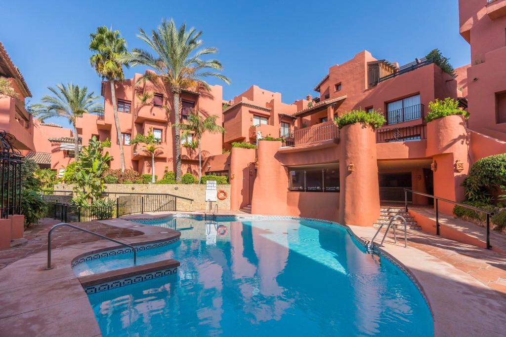 Apartment Middle Floor in Marbella