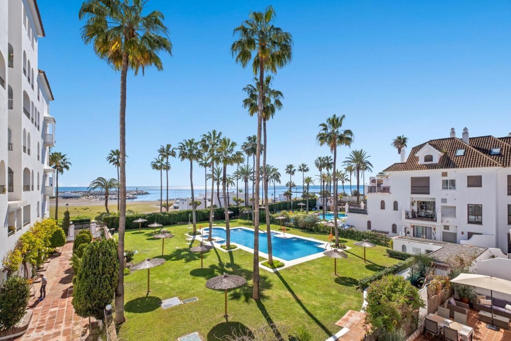 Apartment Ground Floor in La Duquesa