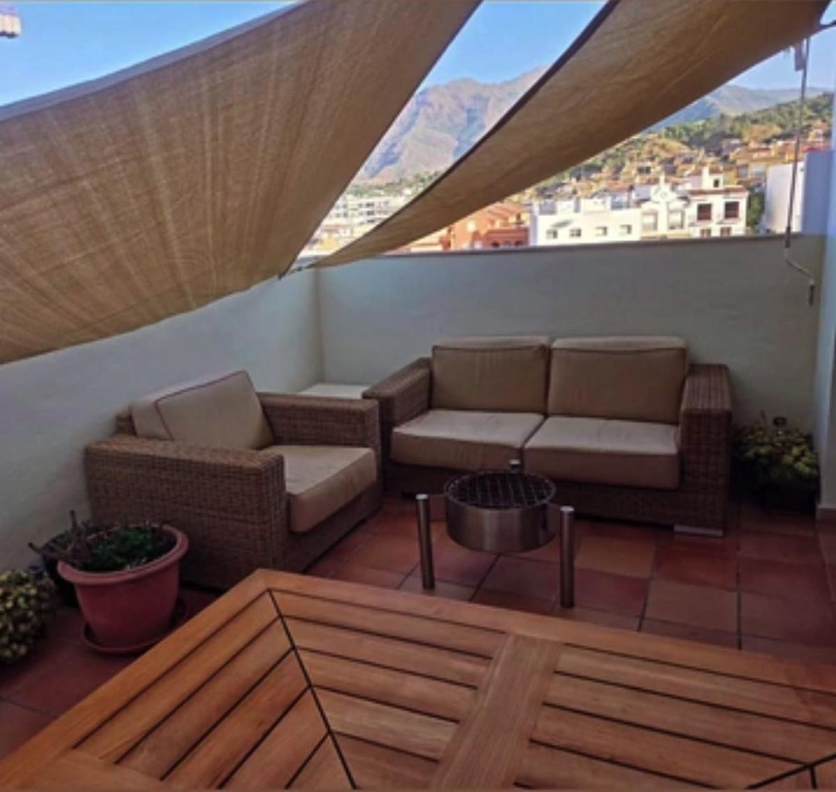 Villa Semi Detached in Estepona