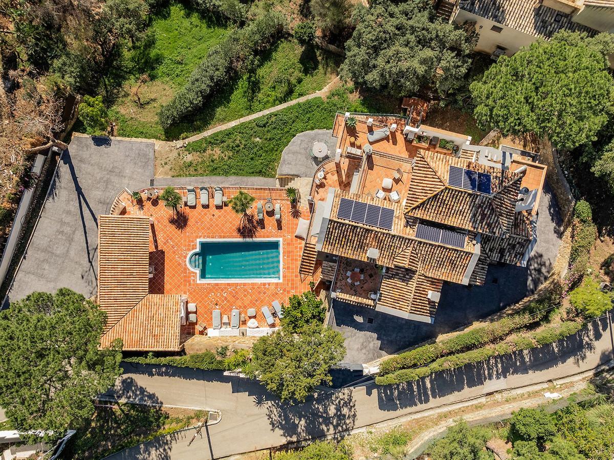 Villa Detached in El Madro&ntilde;al