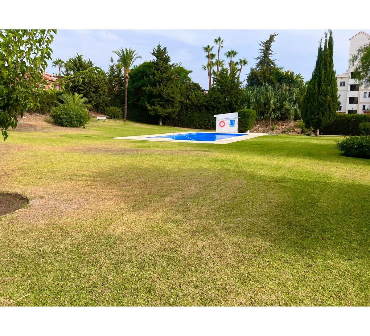 Apartment Penthouse in Atalaya