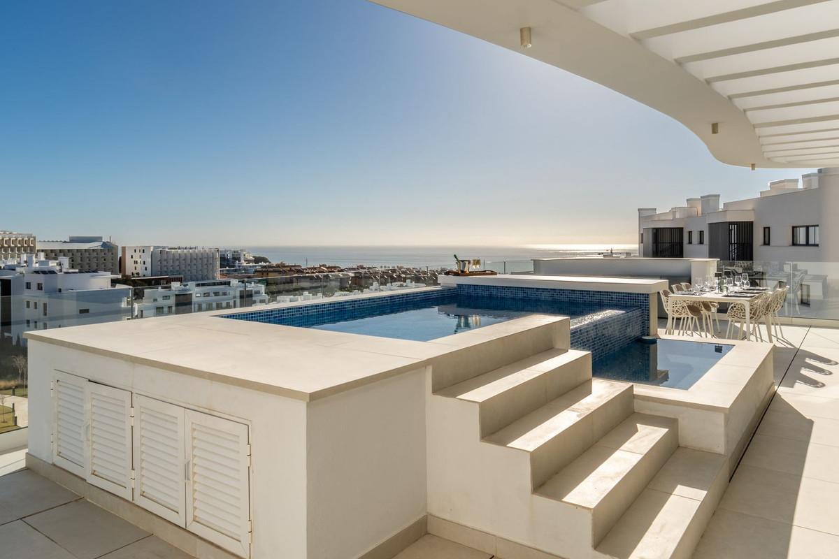 Apartment Penthouse in Fuengirola