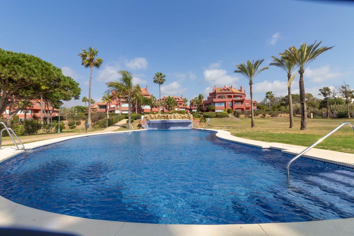 Apartment Ground Floor in Elviria