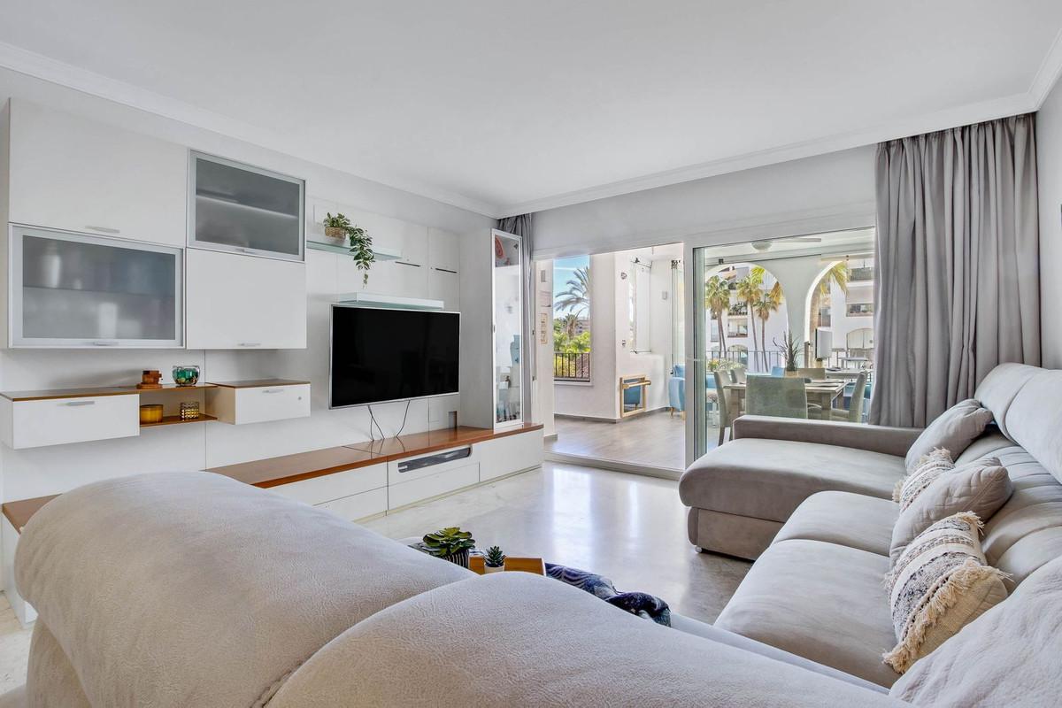 Apartment Middle Floor in Torremolinos