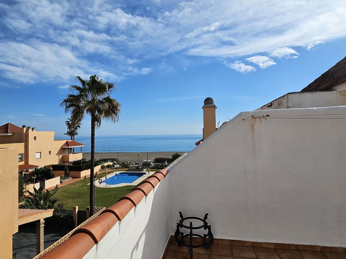 Villa Semi Detached in Casares Playa