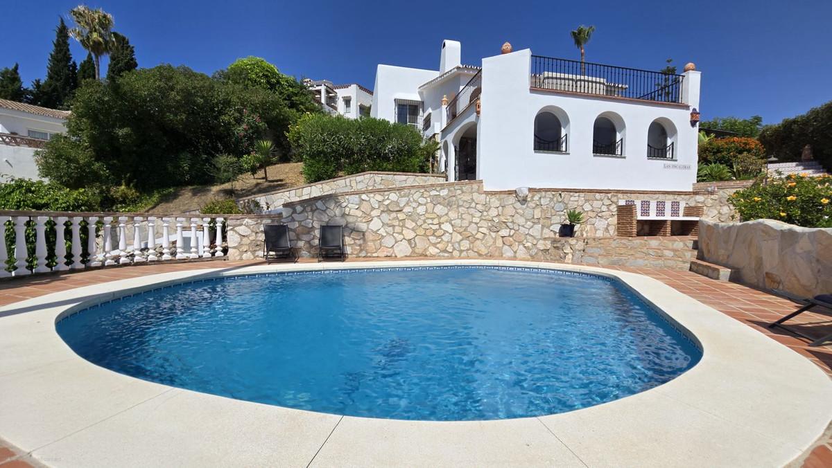Villa Detached in Cerros del Aguila