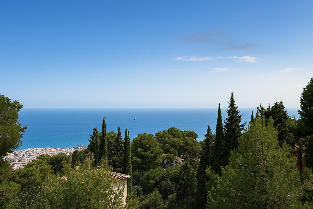 Plot Land in Málaga Este
