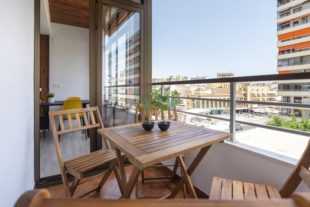Apartment Middle Floor in Torremolinos Centro
