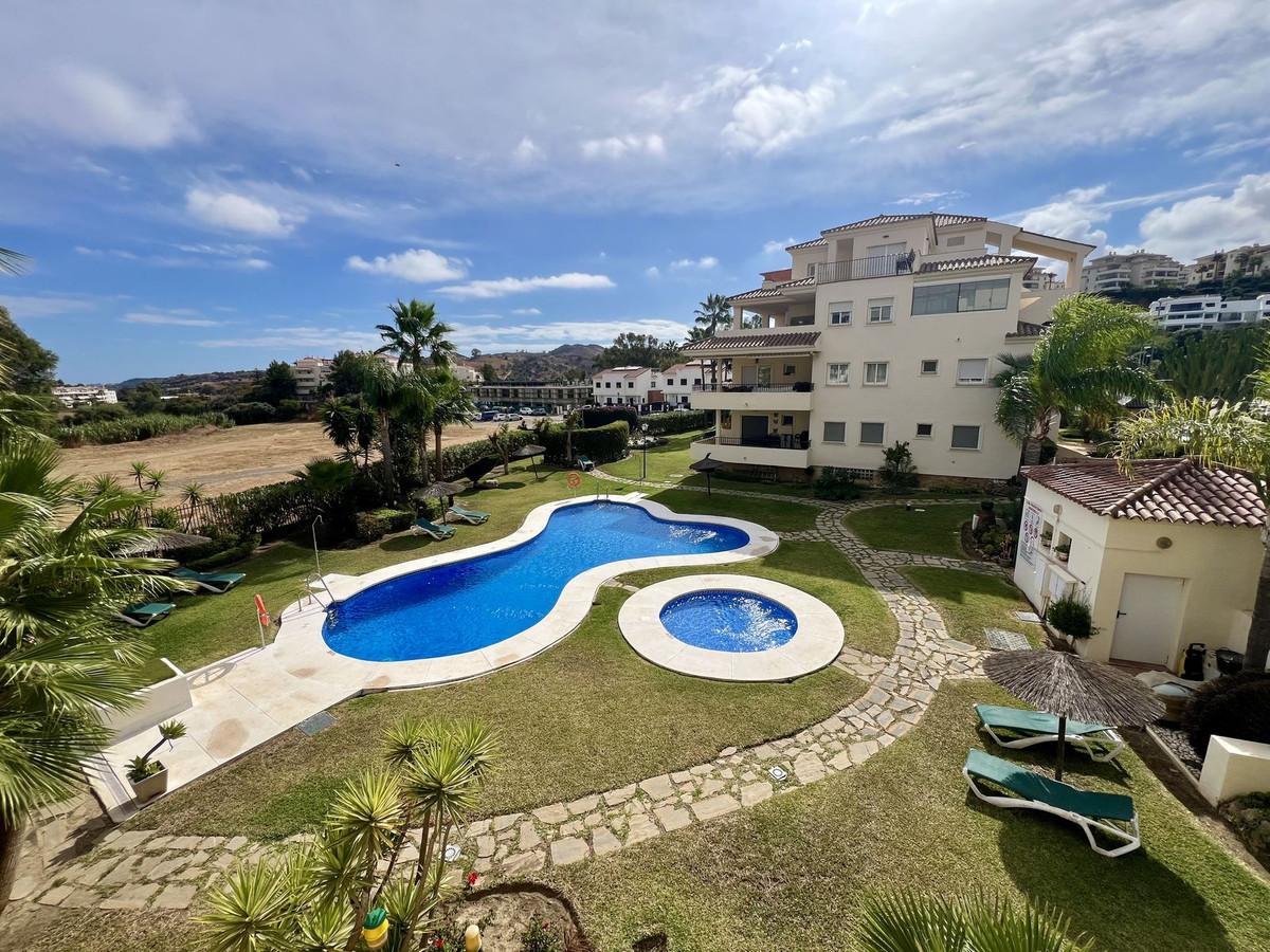Apartment Middle Floor in La Cala Hills