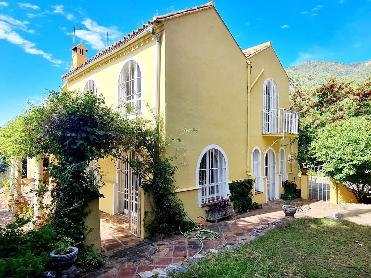 Villa Detached in Ojén