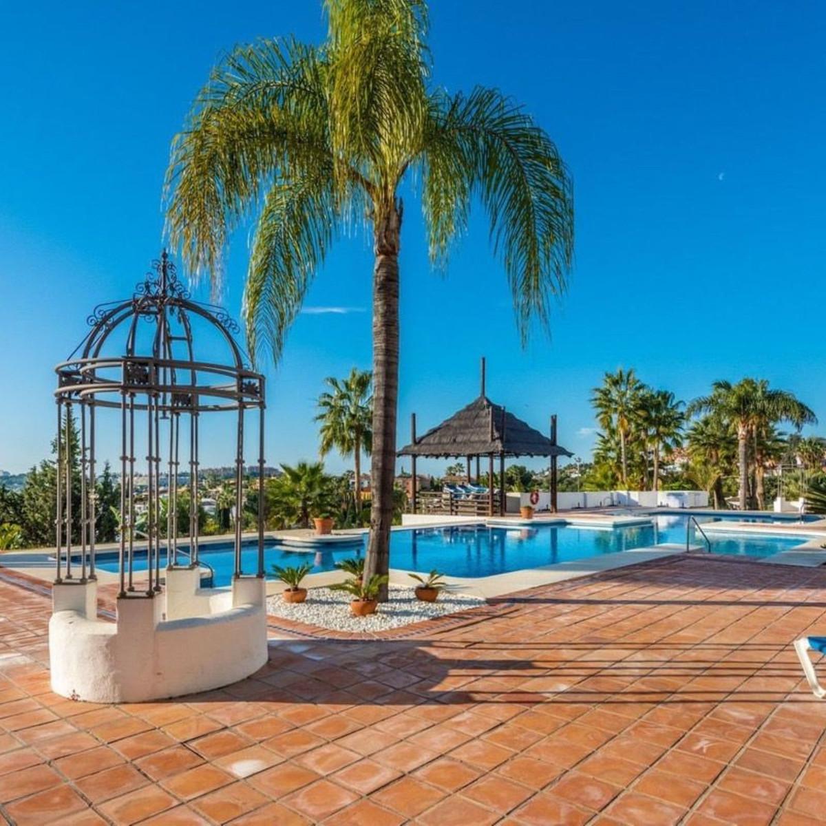 Apartment Ground Floor in Nueva Andaluc&iacute;a