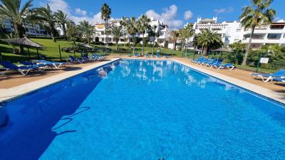 Apartment Middle Floor in Estepona R5209429, Apartment Middle Floor in Estepona