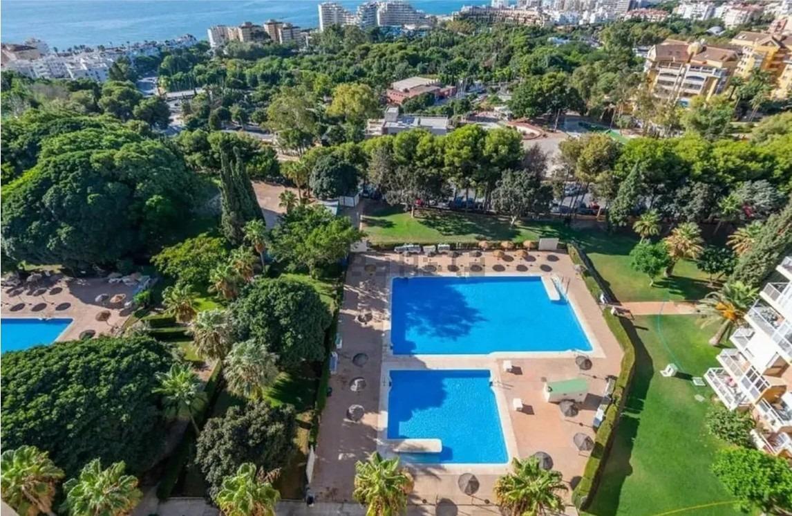 Apartment Middle Floor in Benalmadena