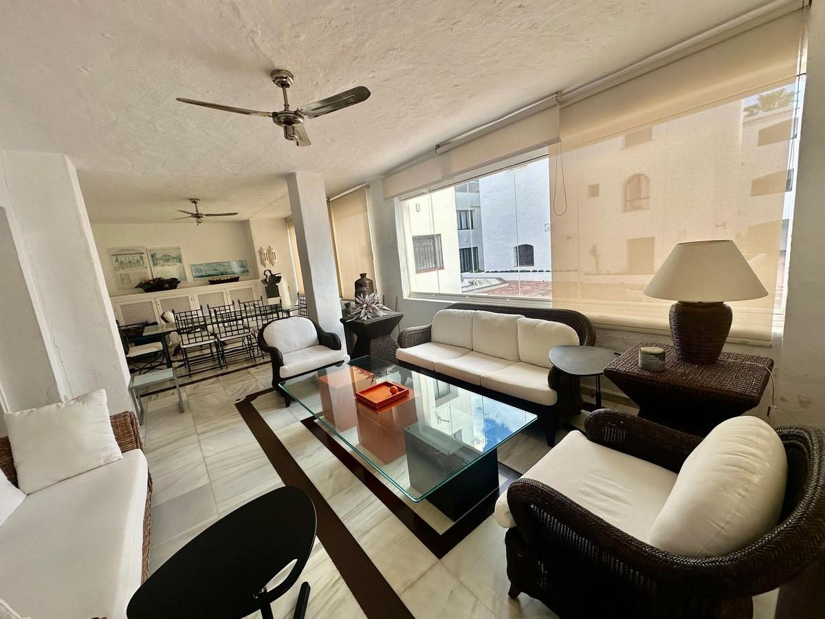 Apartment Ground Floor in Puerto Ban&uacute;s