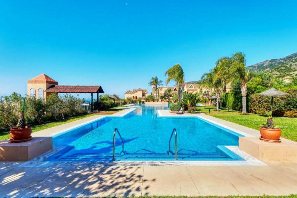 Apartment Penthouse in Benalmadena