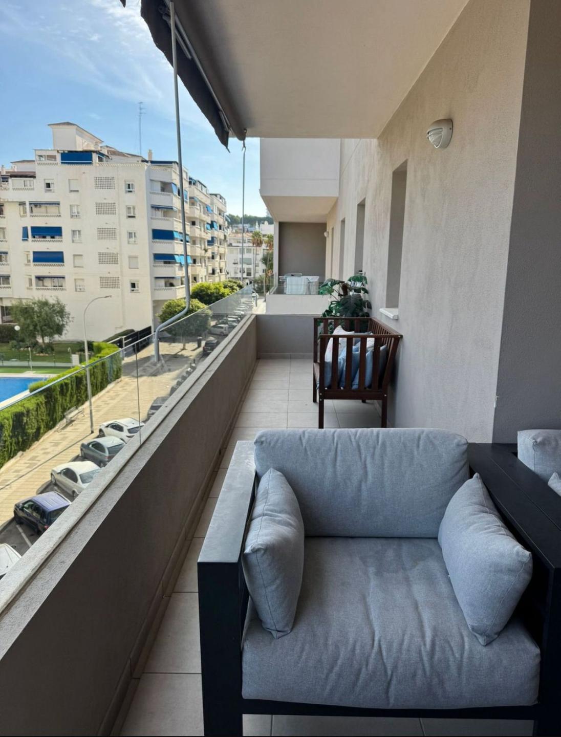 Apartment Middle Floor in La Campana