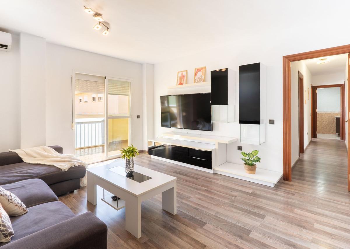 Apartment Middle Floor in Las Lagunas