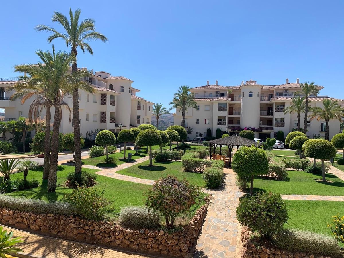 Apartment Middle Floor in La Cala Hills