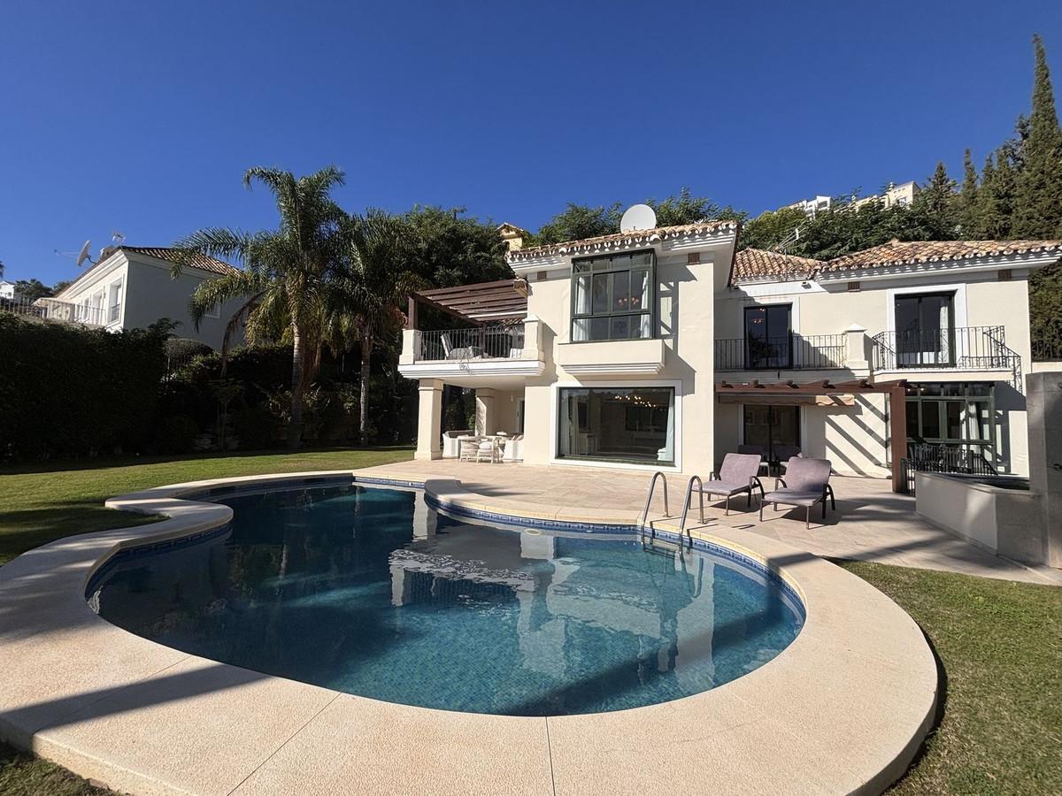 Villa Detached in Benahav&iacute;s