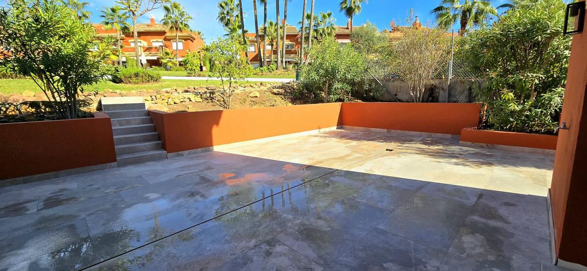 Villa Semi Detached in Atalaya