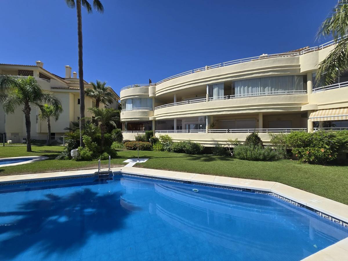 Apartment Ground Floor in Torrequebrada