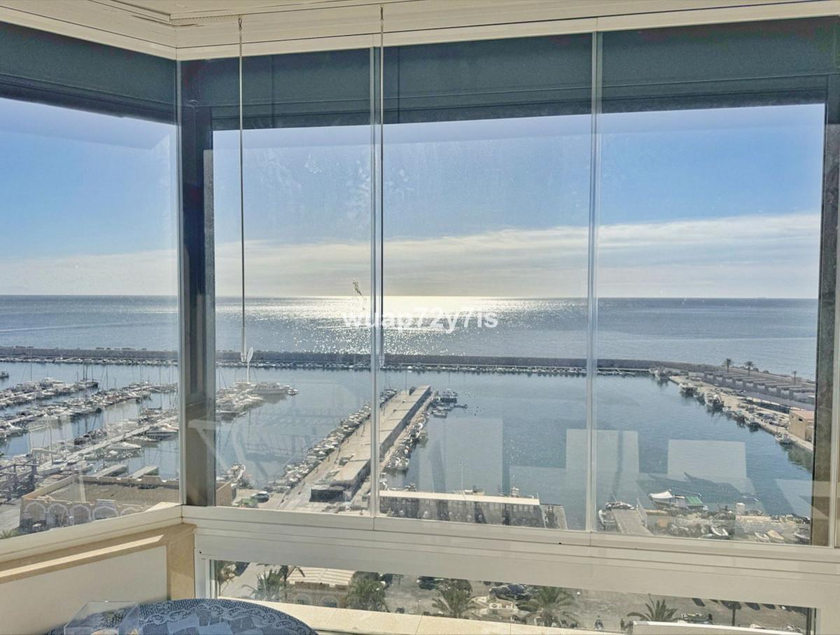 Apartment Penthouse in Fuengirola