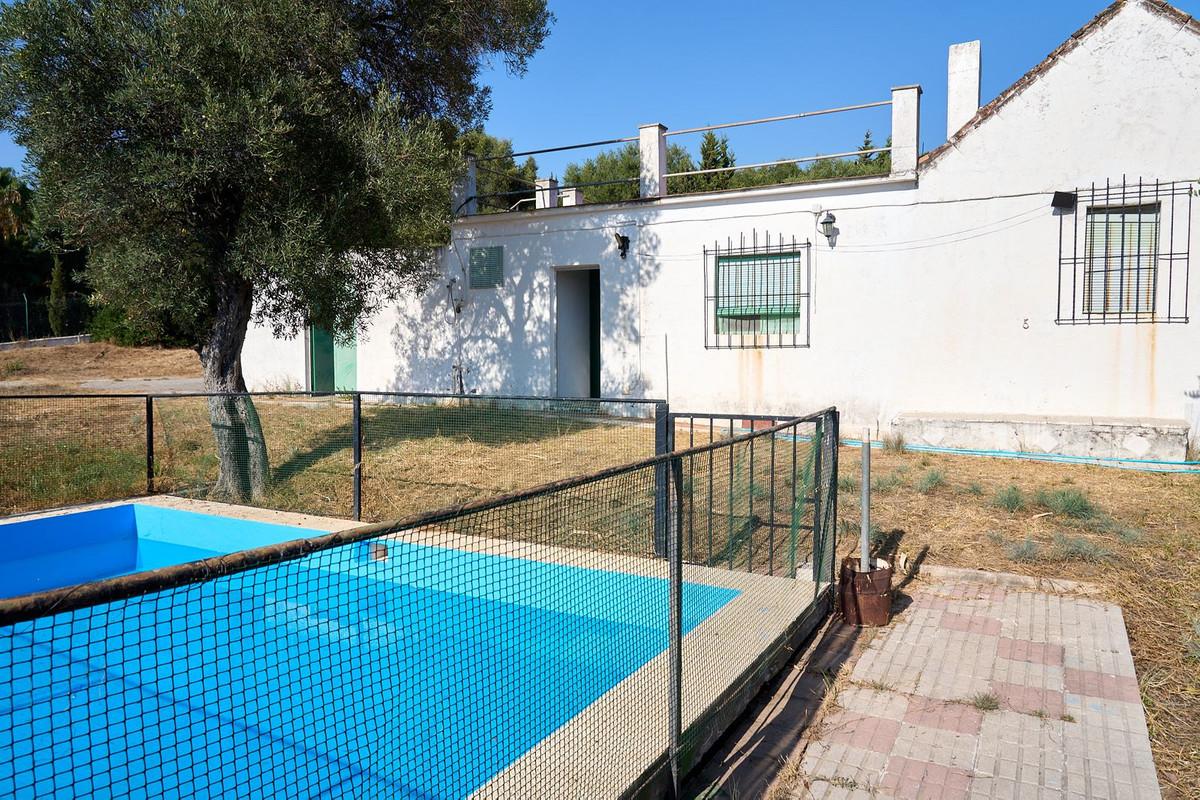 Plot Land in Estepona