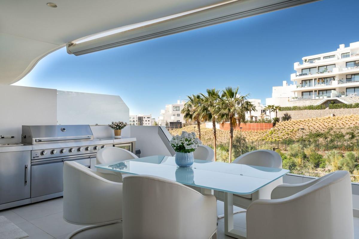 Apartment Middle Floor in Higueron