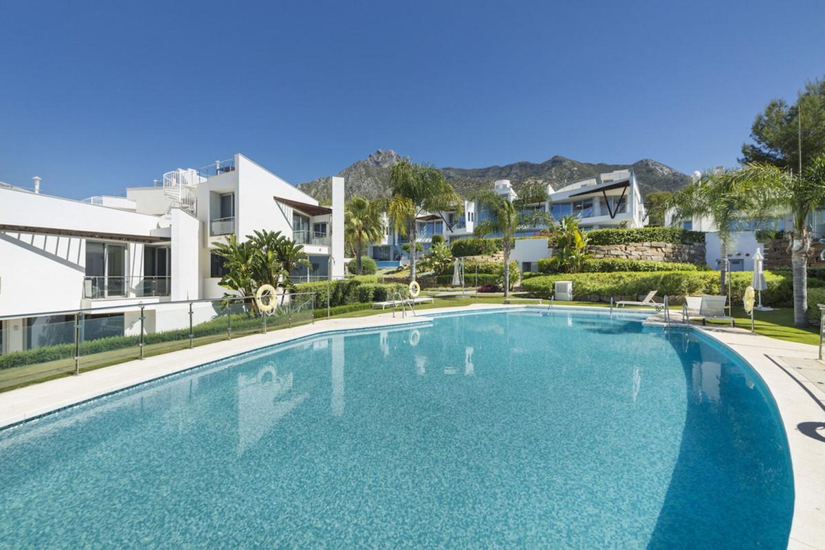 Townhouse Terraced in Sierra Blanca