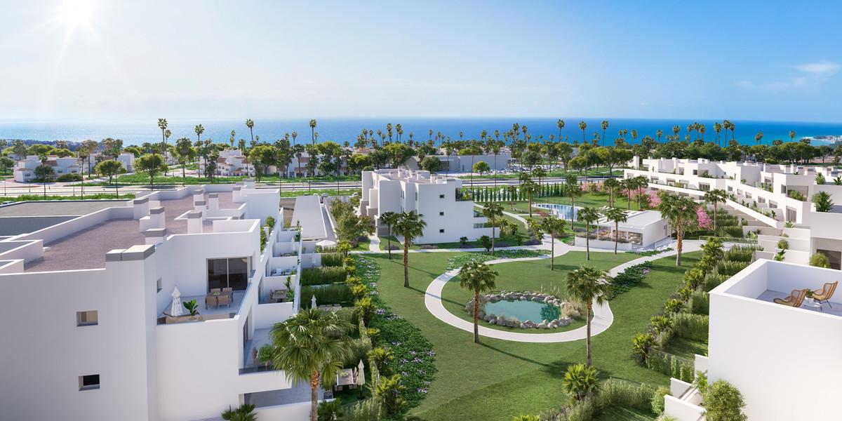 Apartment Middle Floor in Estepona