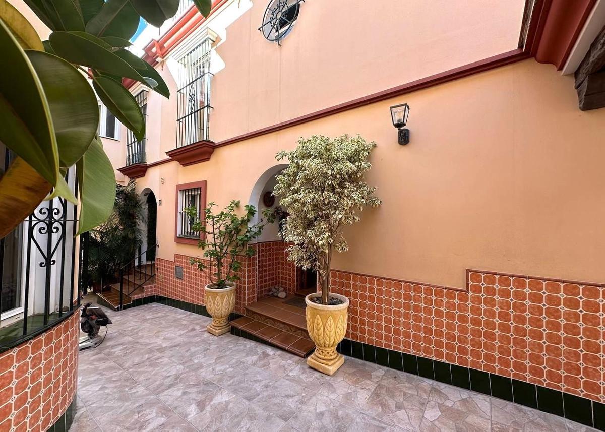 Townhouse Terraced in Estepona