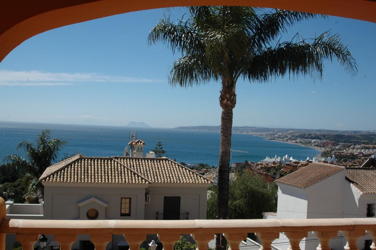 Villa Detached in Estepona