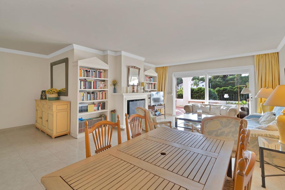 Apartment Middle Floor in La Quinta