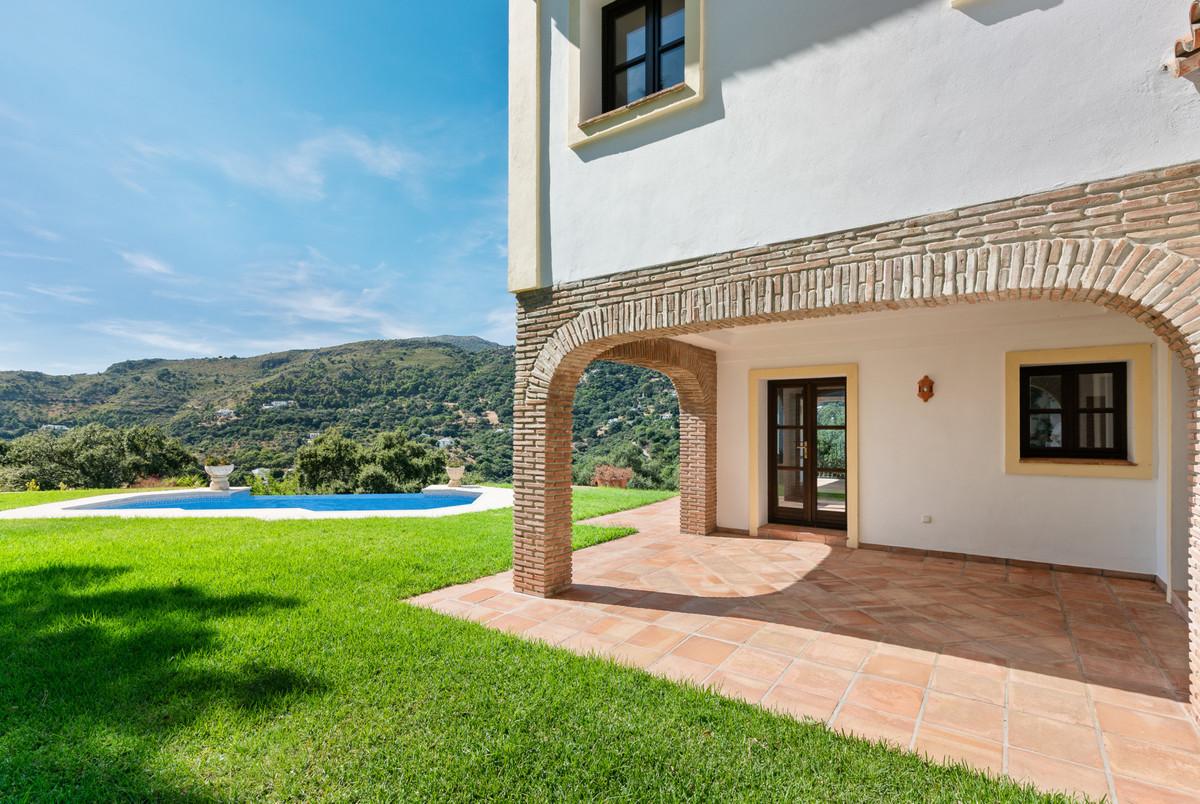 Villa Detached in Casares