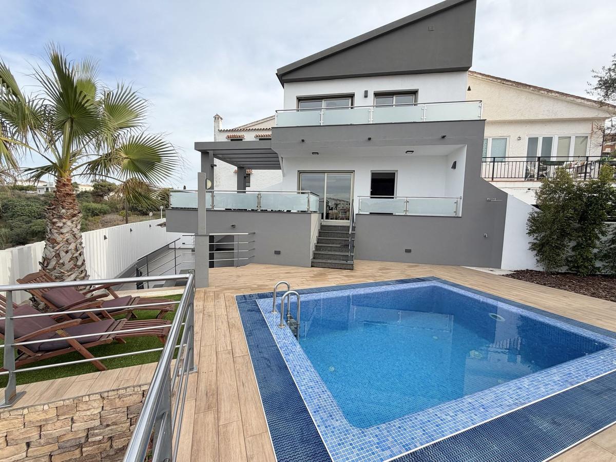 Villa Detached in El Faro